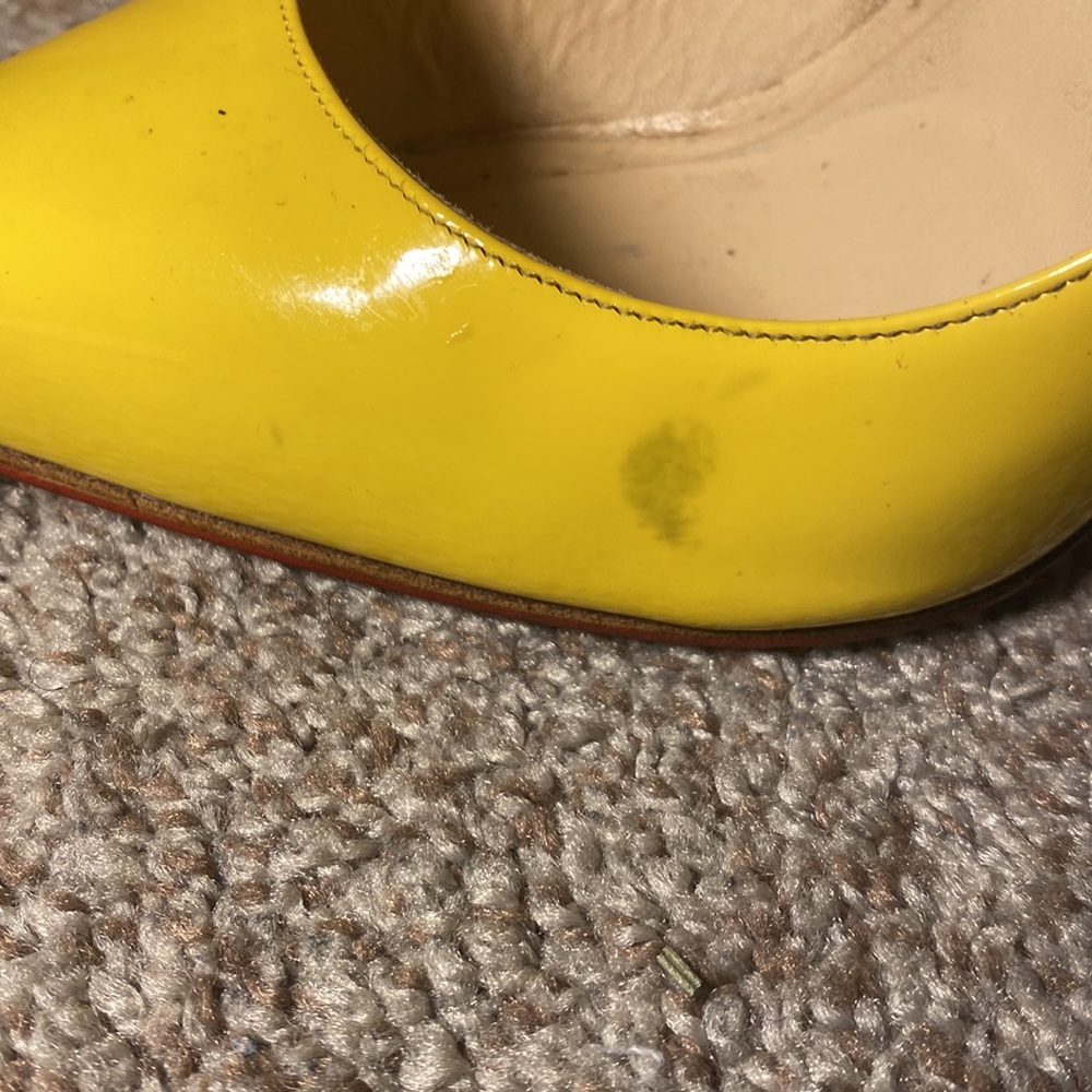 Christian Louboutin Yellow So Kate - Picture 5 of 6